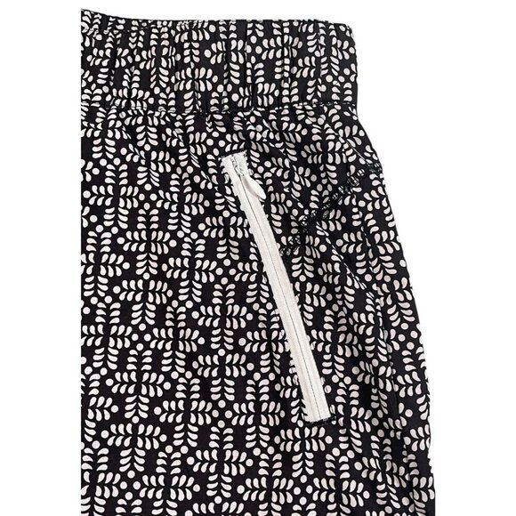 Talbots  Zippered Pocket Athletic Skort – Size P - Picture 6 of 8
